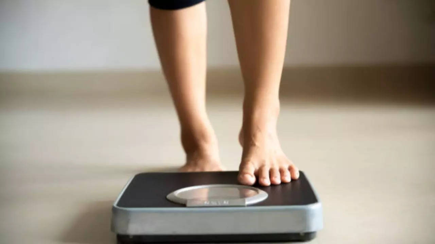Gyors fogyás veszélyei: Tanulj meg hatékonyan kezelni súlyod!
